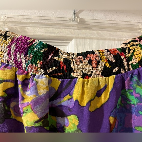 Colorful Pattern Skirt from Urban Outfitters - Picture 4 of 7